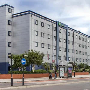 holiday-inn-express-royal-docks.brighton-hotels-england.com/