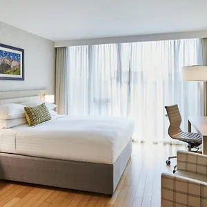 By Marriott Edinburgh