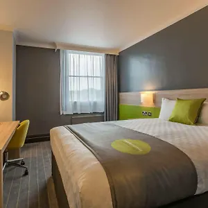 menzies-strathmore-luton.cambridgehotelsuk.com/